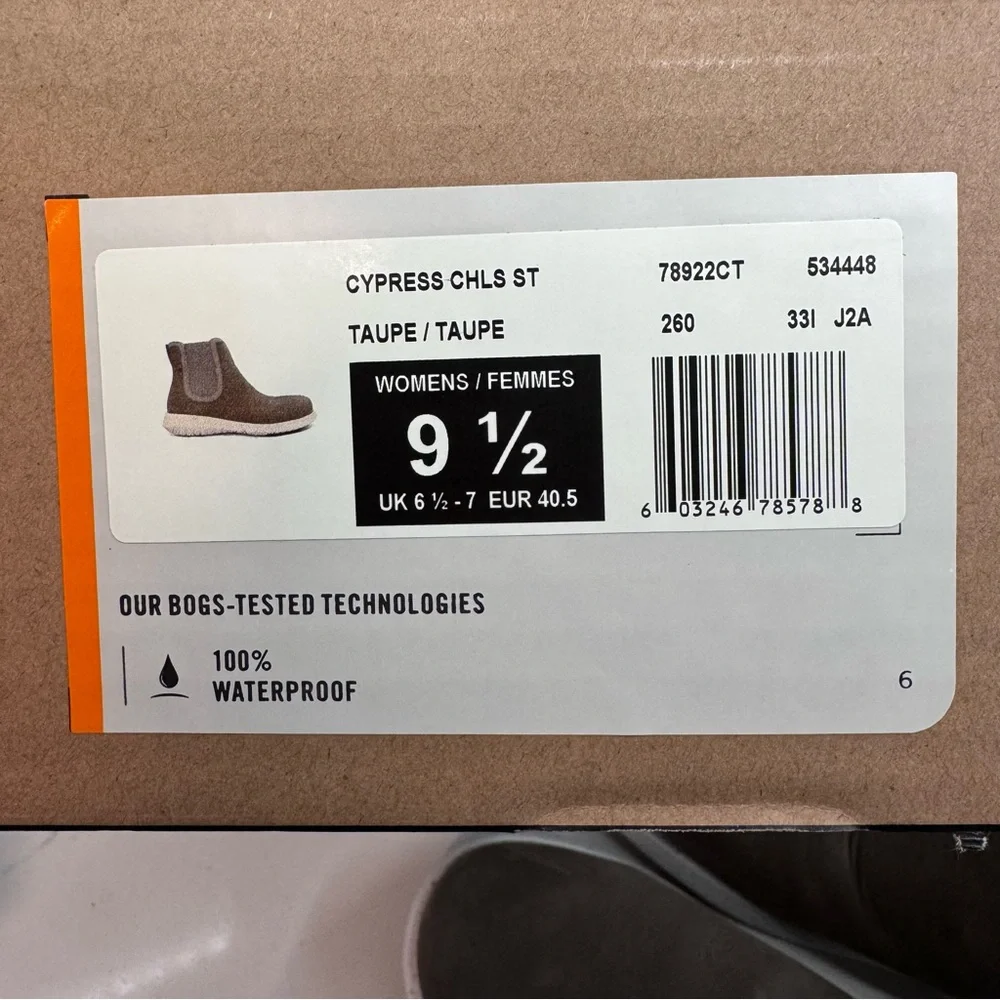 Bogs cypress Chelsea work boot waterproof comp toe women’s size 9.5 taupe brown